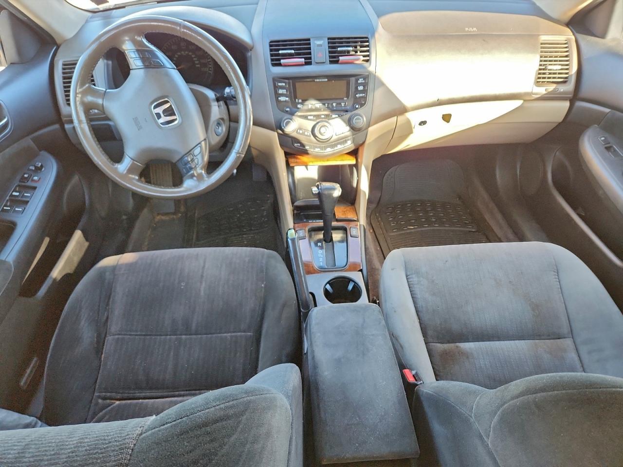 2004 HONDA ACCORD