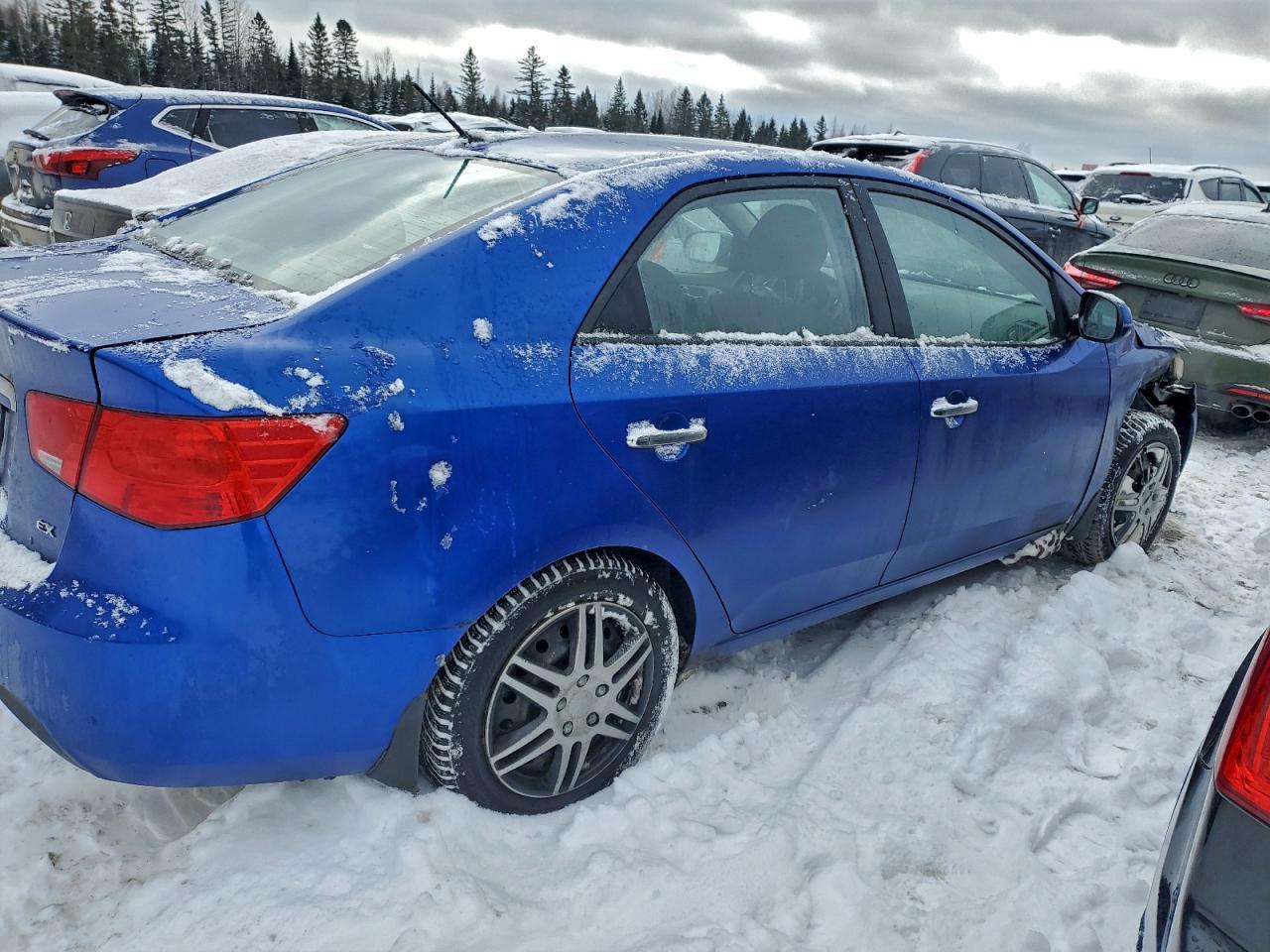 2013 KIA FORTE