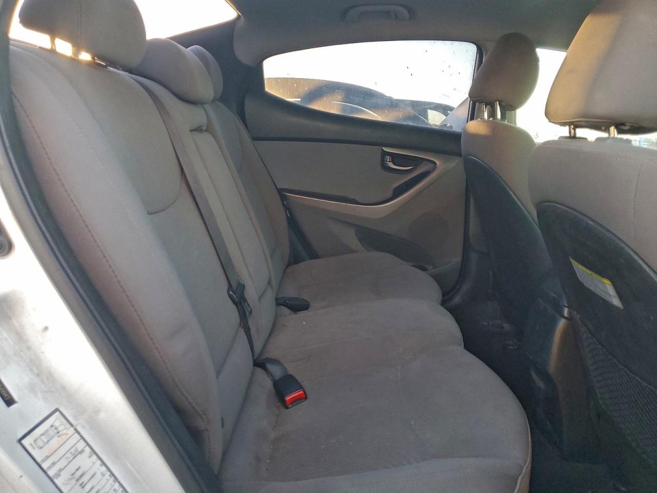 2015 HYUNDAI ELANTRA