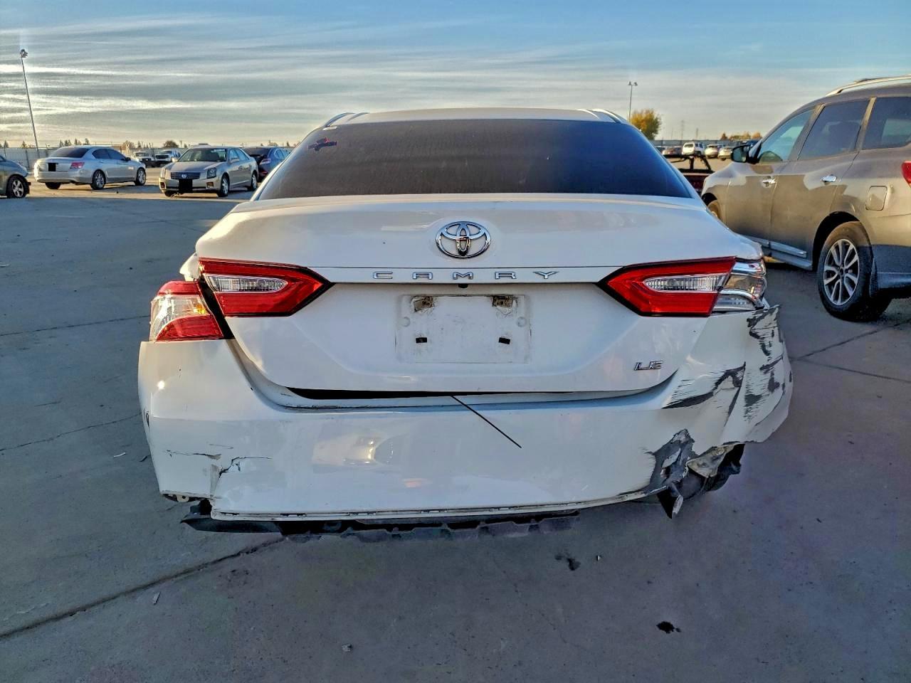 2018 TOYOTA CAMRY