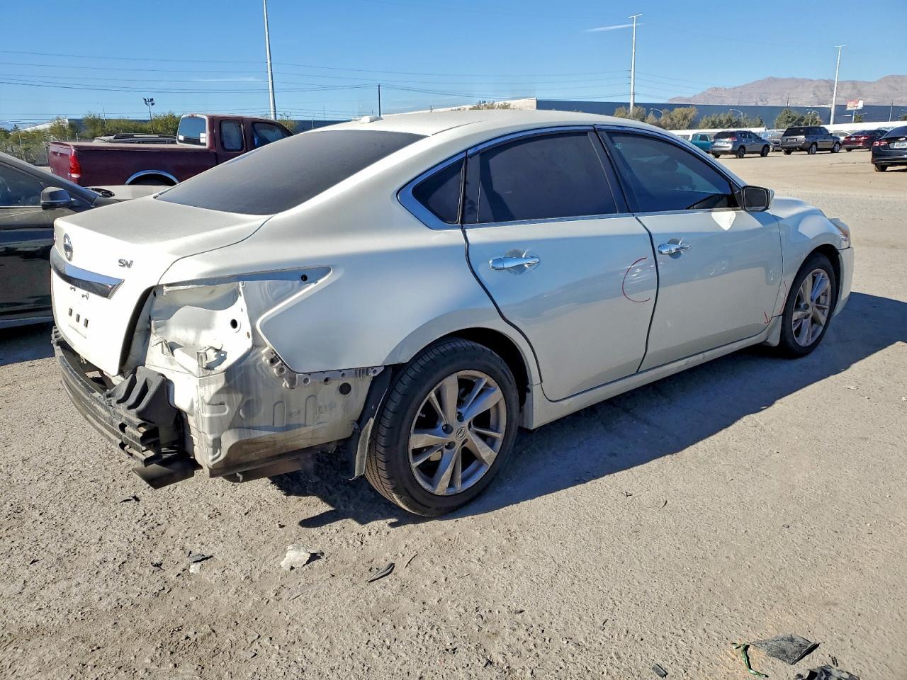 2015 NISSAN ALTIMA