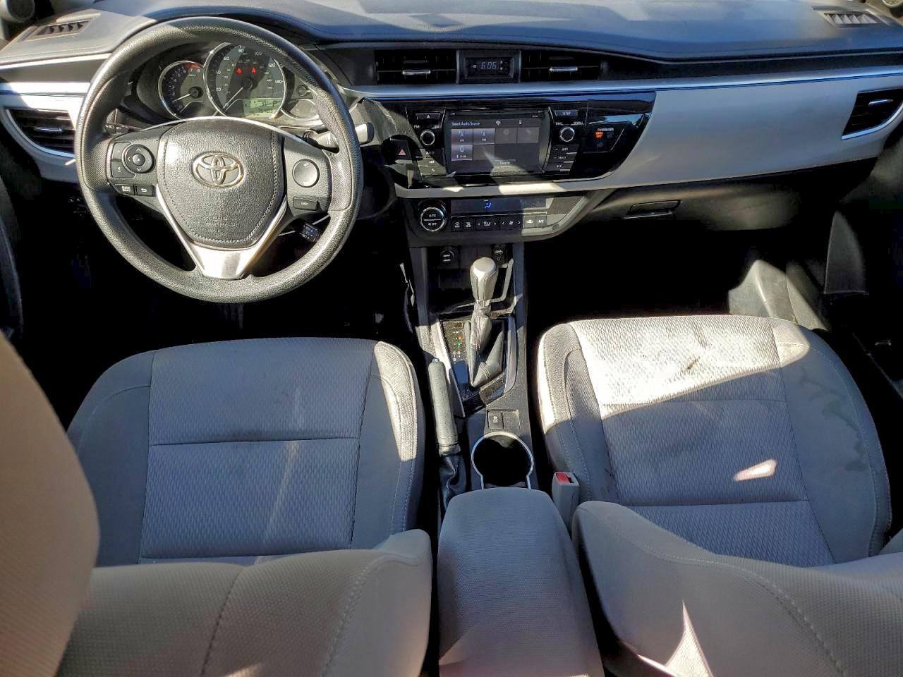 2015 TOYOTA COROLLA