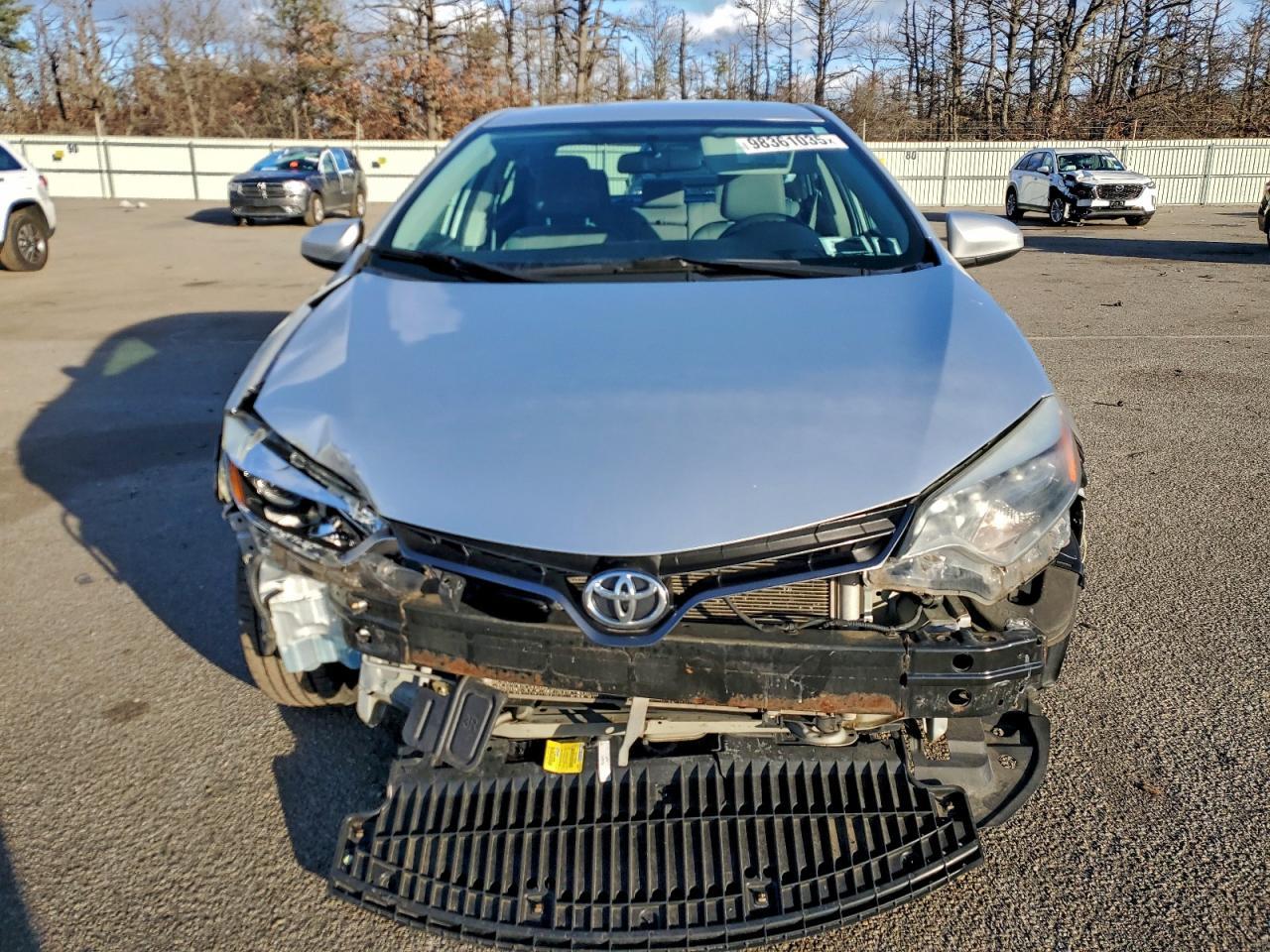 2015 TOYOTA COROLLA
