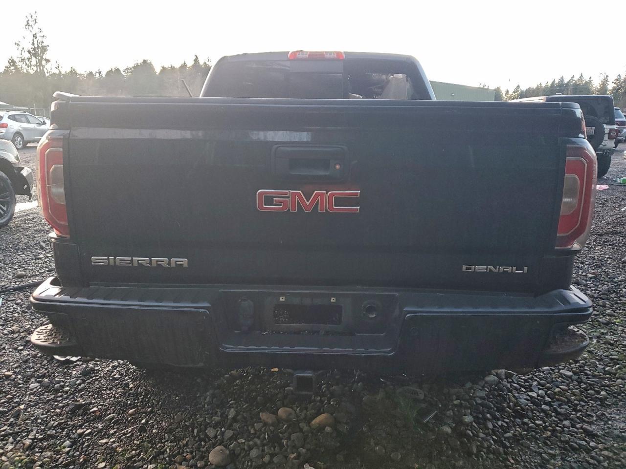 2018 GMC Sierra