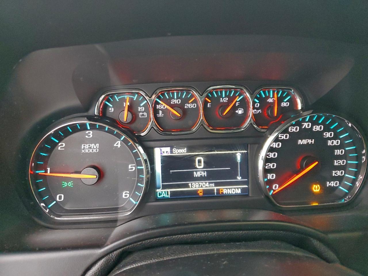 2016 CHEVROLET Suburban
