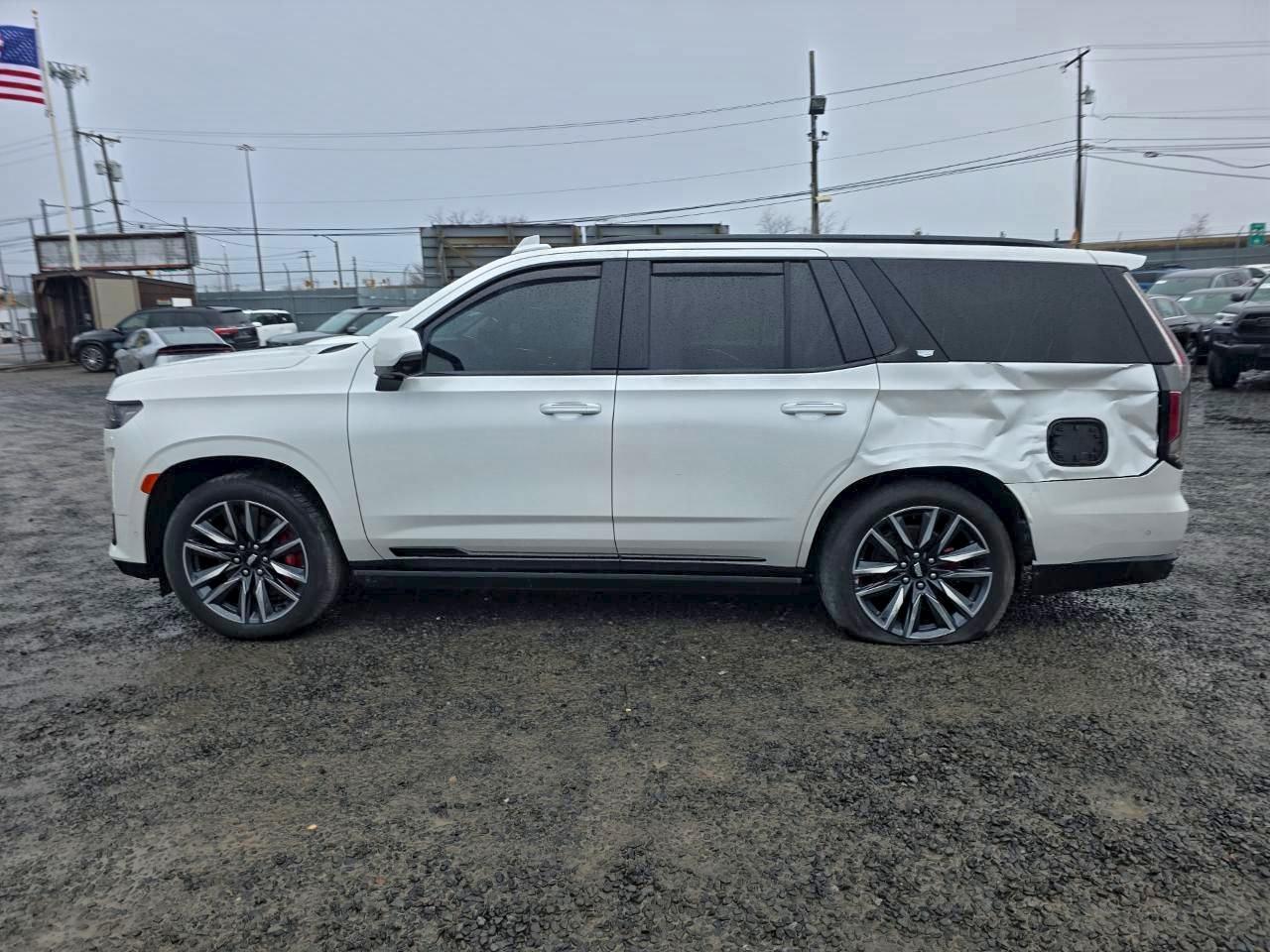 2023 CADILLAC ESCALADE