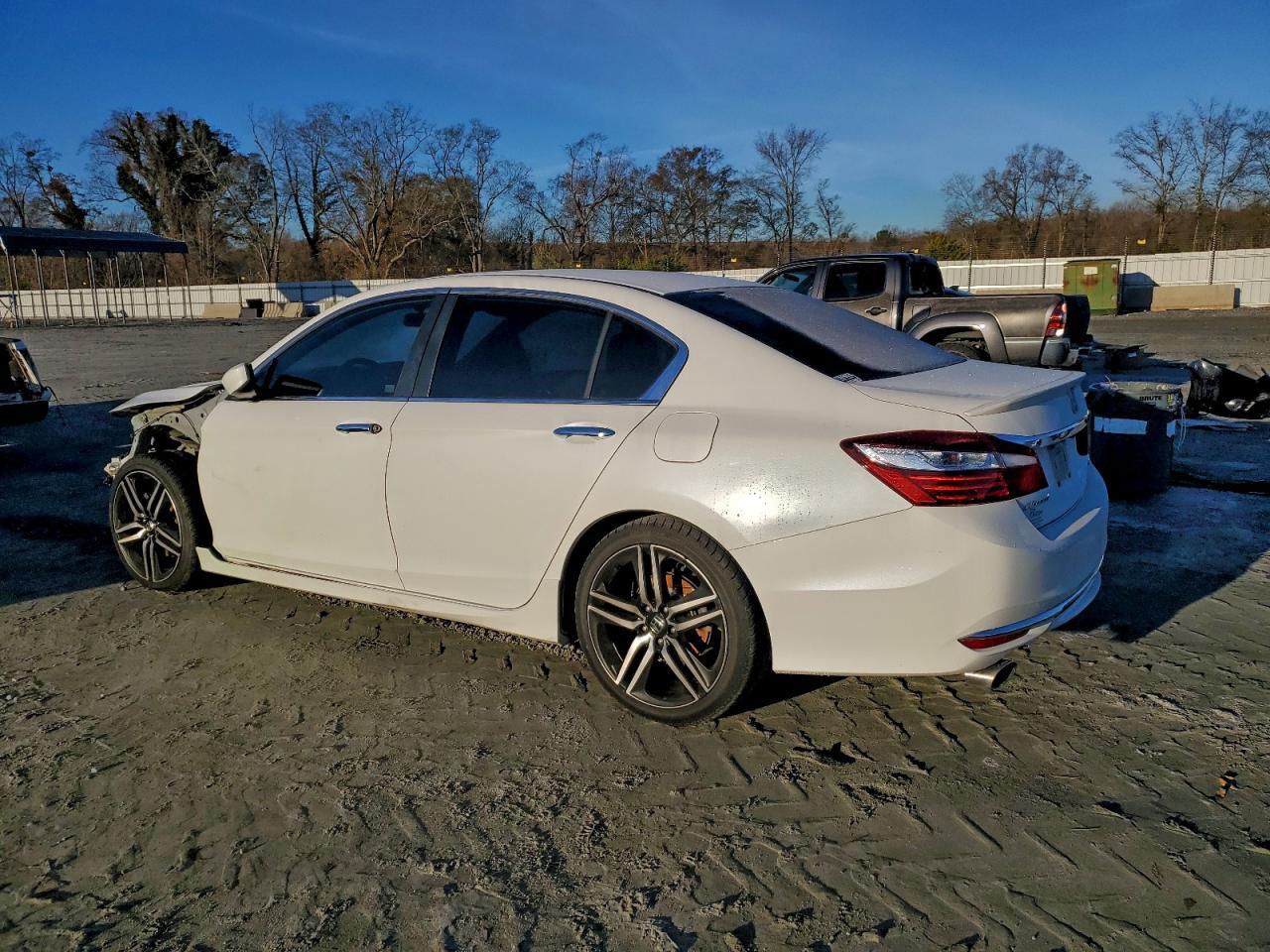 2016 HONDA ACCORD