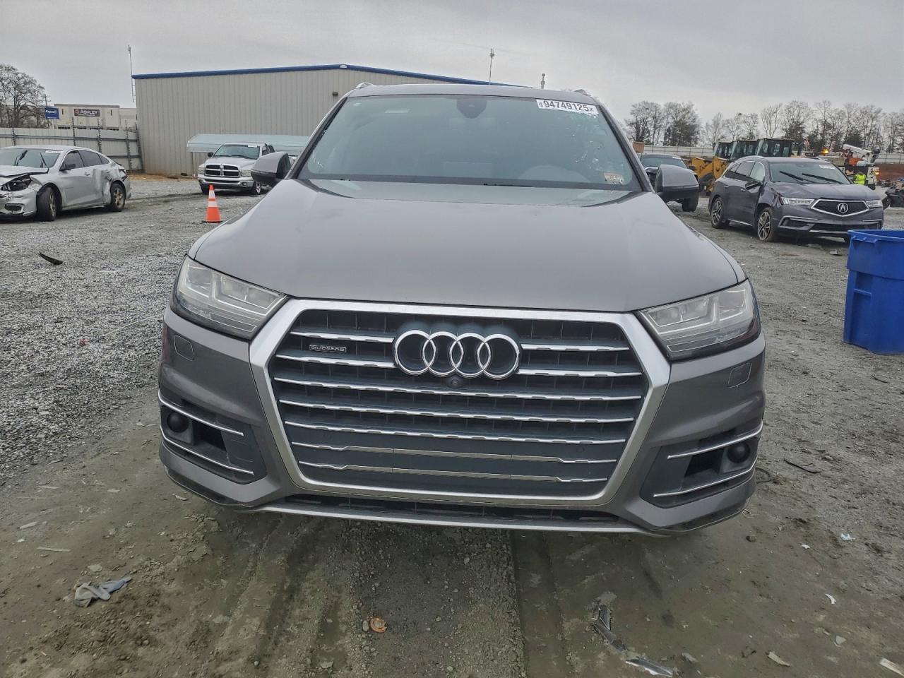 2017 AUDI Q7