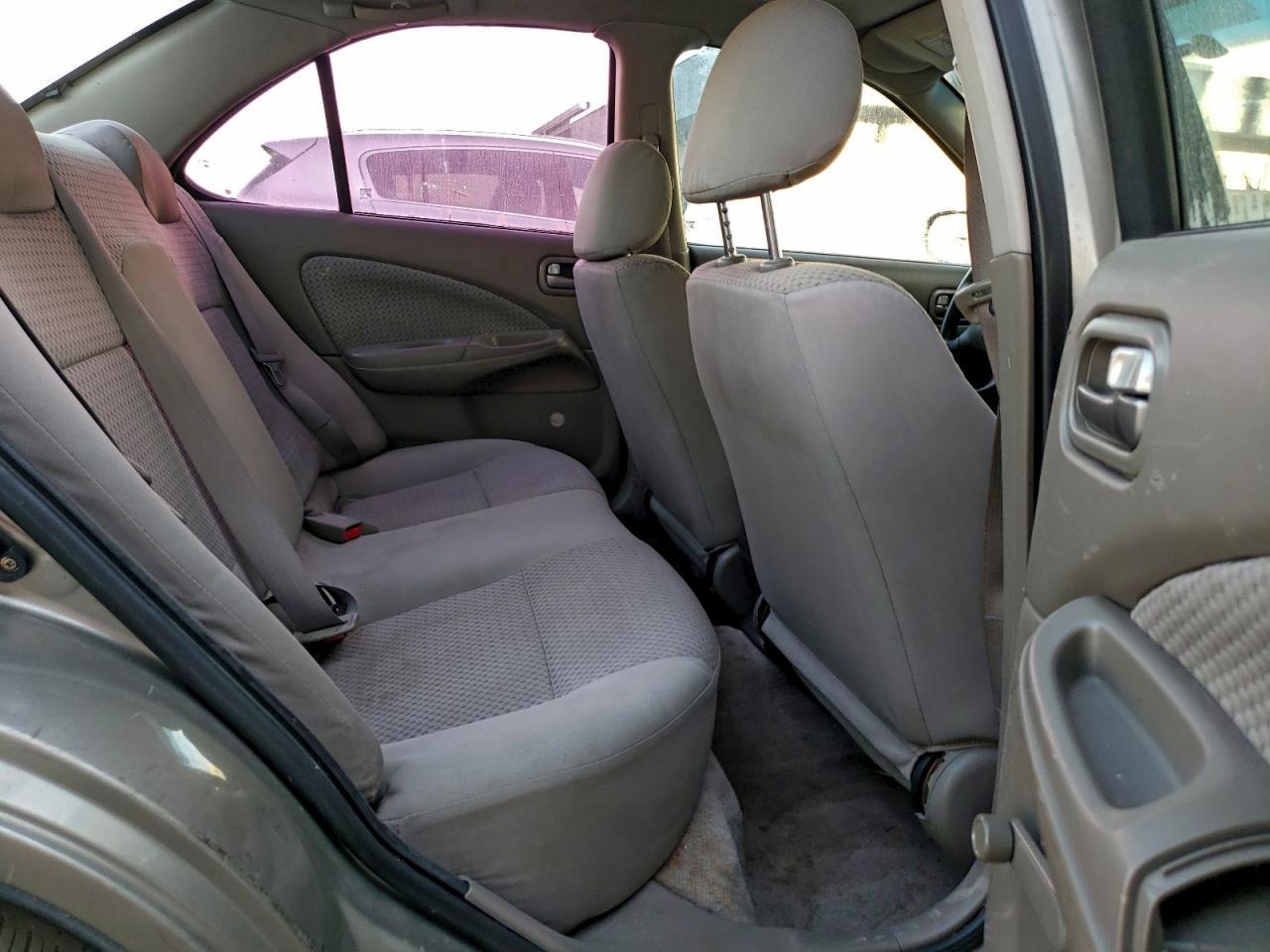 2004 NISSAN SENTRA