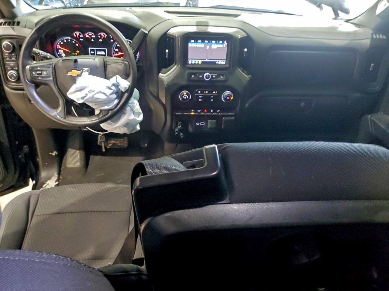 2021 CHEVROLET Silverado
