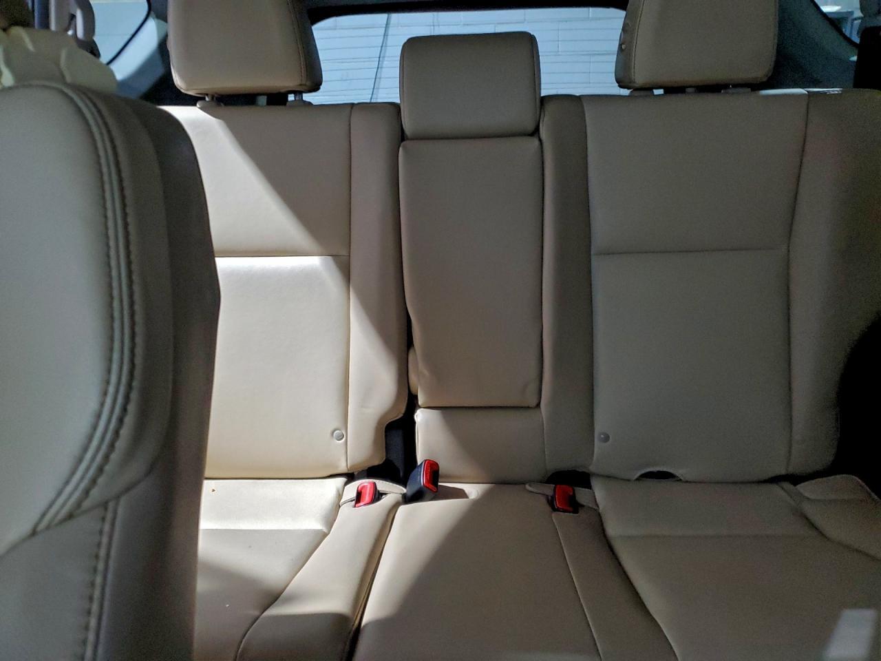 2014 TOYOTA RAV4