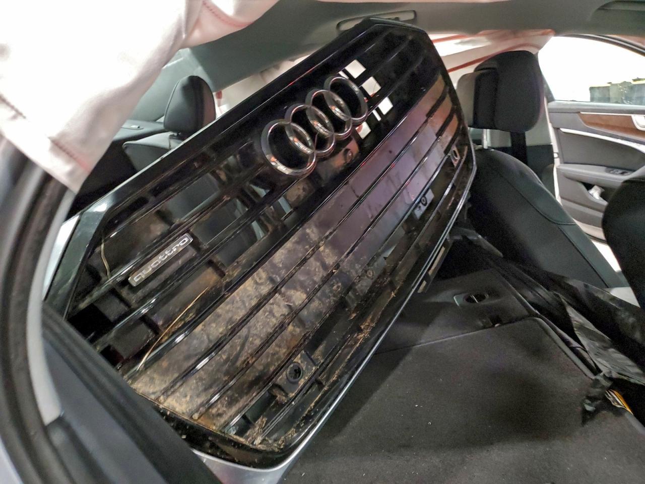 2020 AUDI A6