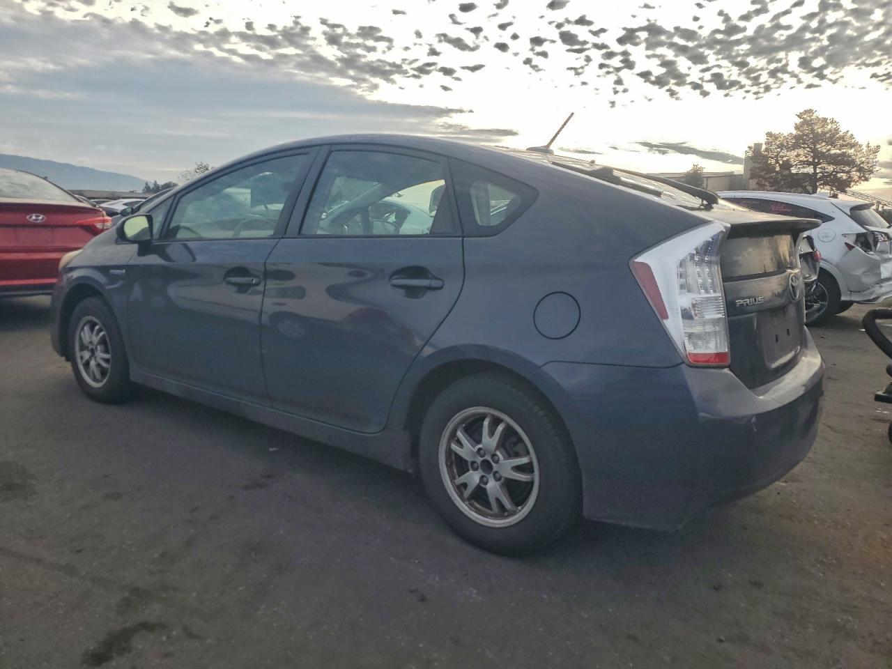2010 TOYOTA PRIUS