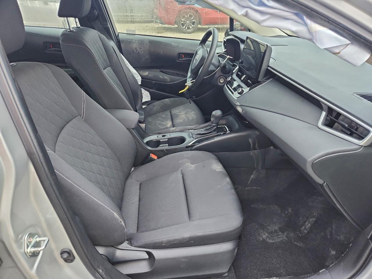 2025 TOYOTA COROLLA