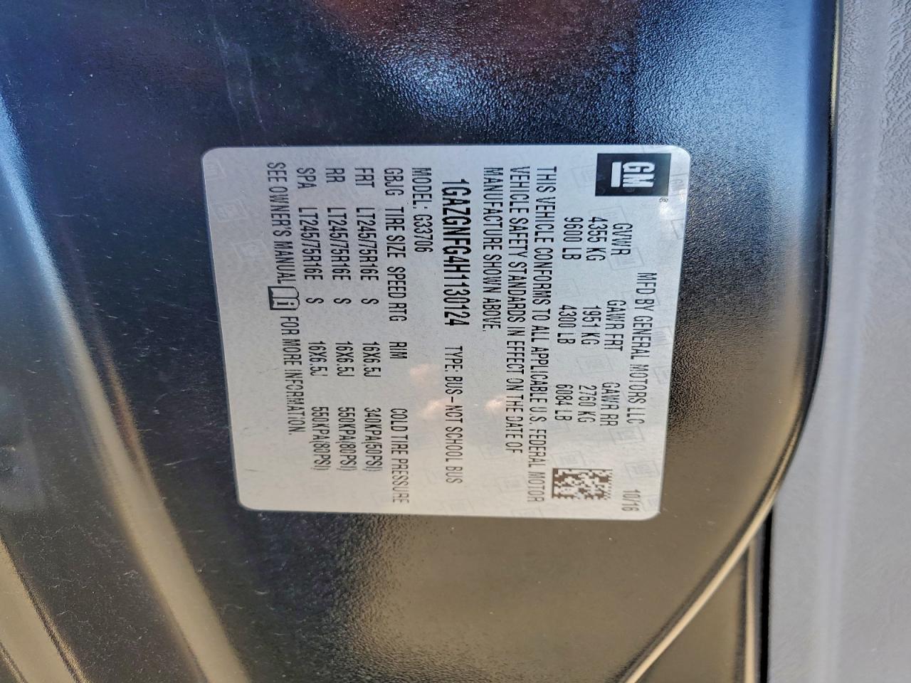 2017 CHEVROLET Express 3500