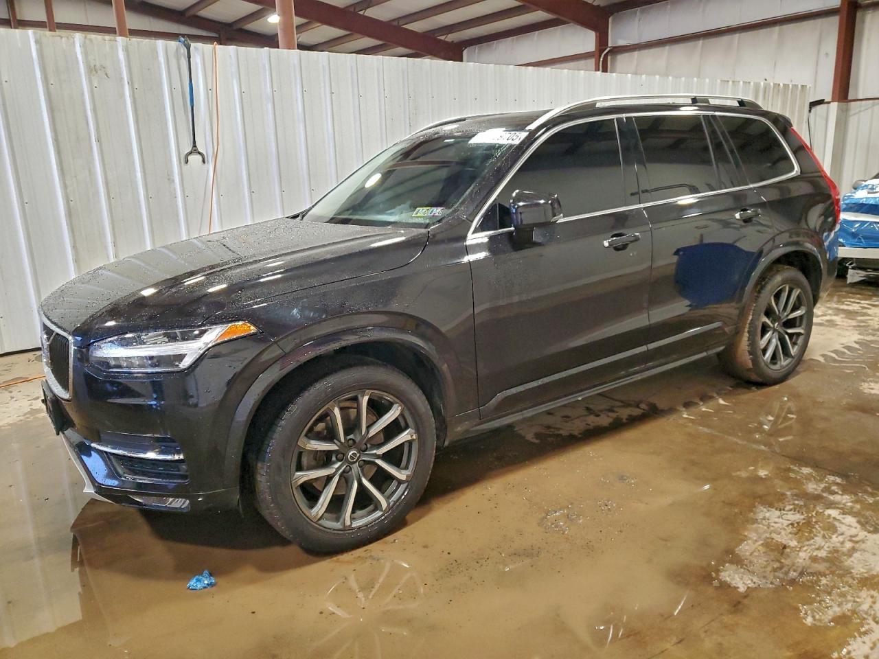 2019 VOLVO XC90