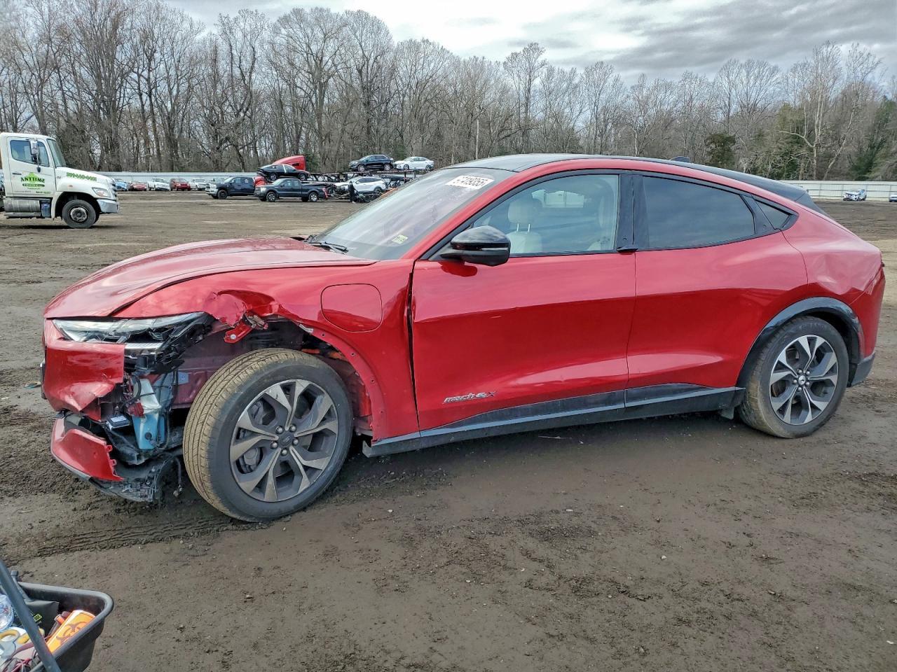 2021 FORD Mustang Mach-E