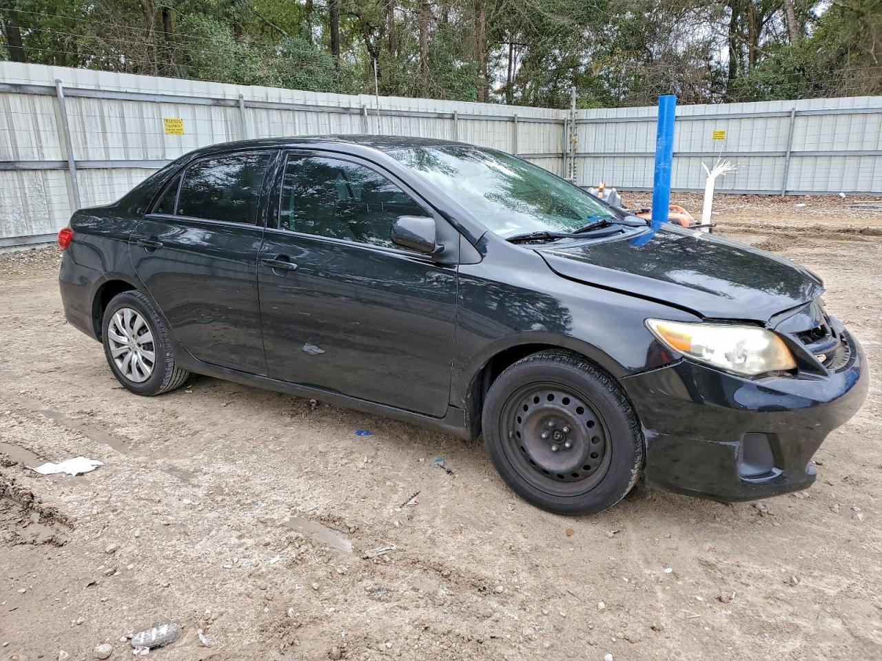 2012 TOYOTA COROLLA