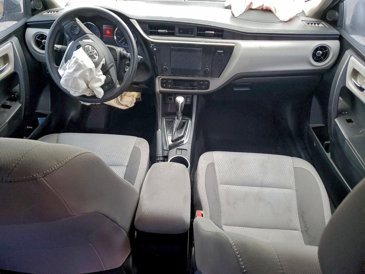 2017 TOYOTA COROLLA