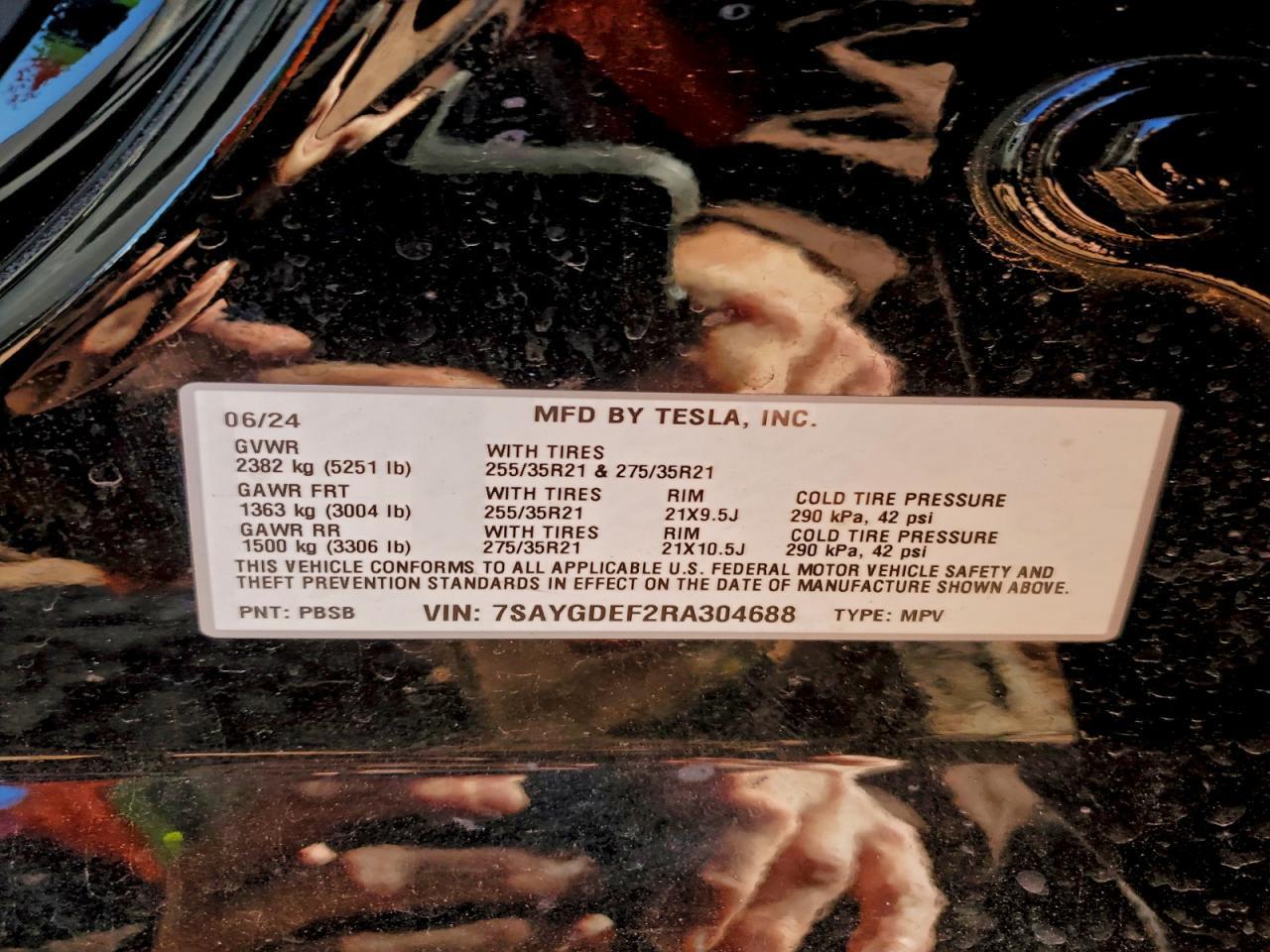 2024 TESLA MODEL Y