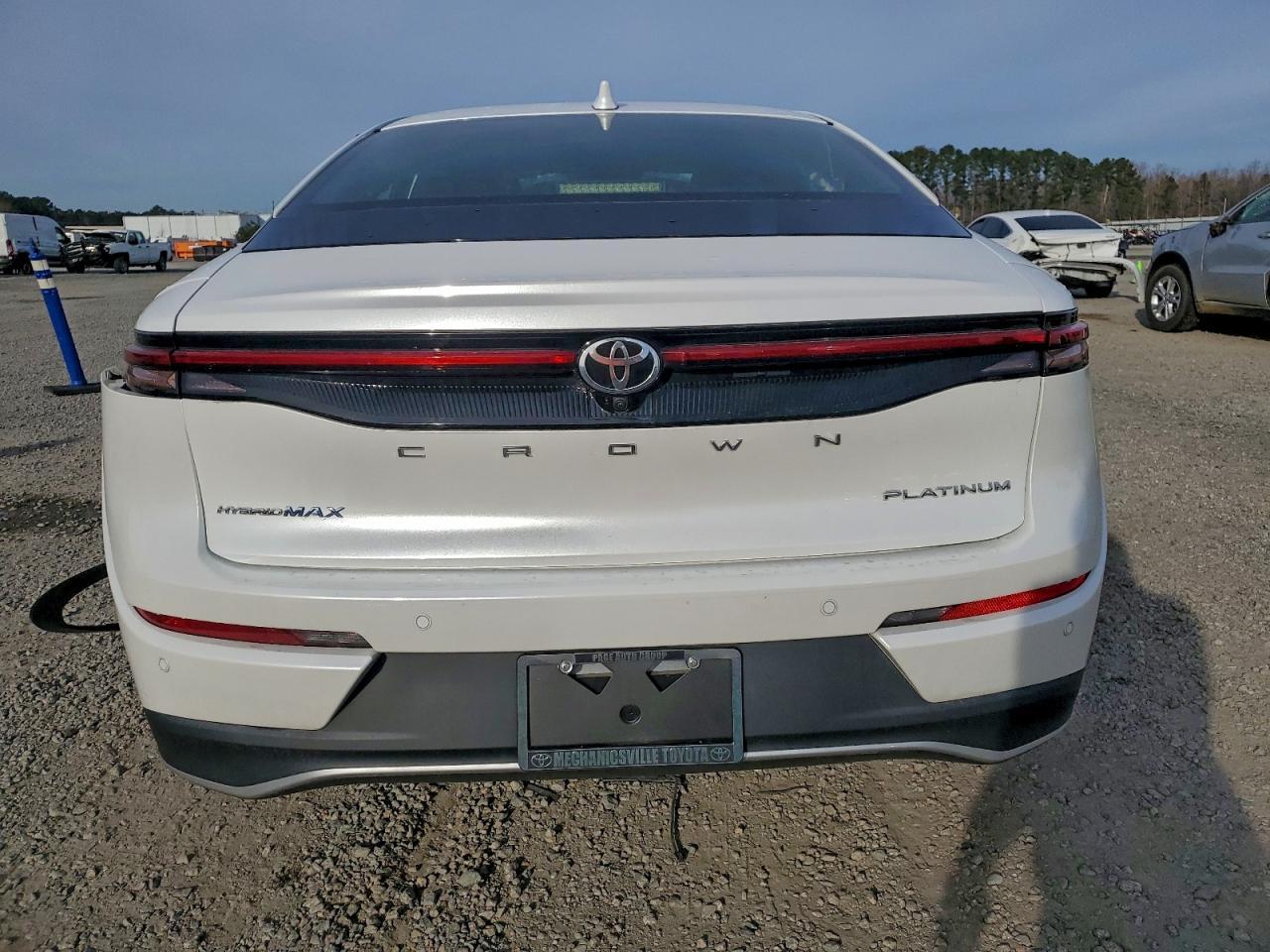 2023 TOYOTA Crown