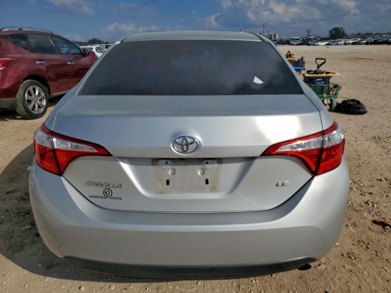 2016 TOYOTA COROLLA