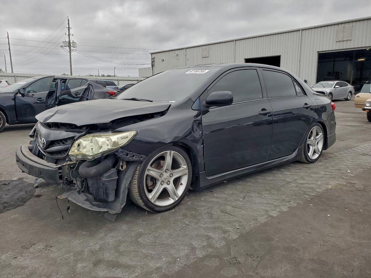 2013 TOYOTA COROLLA