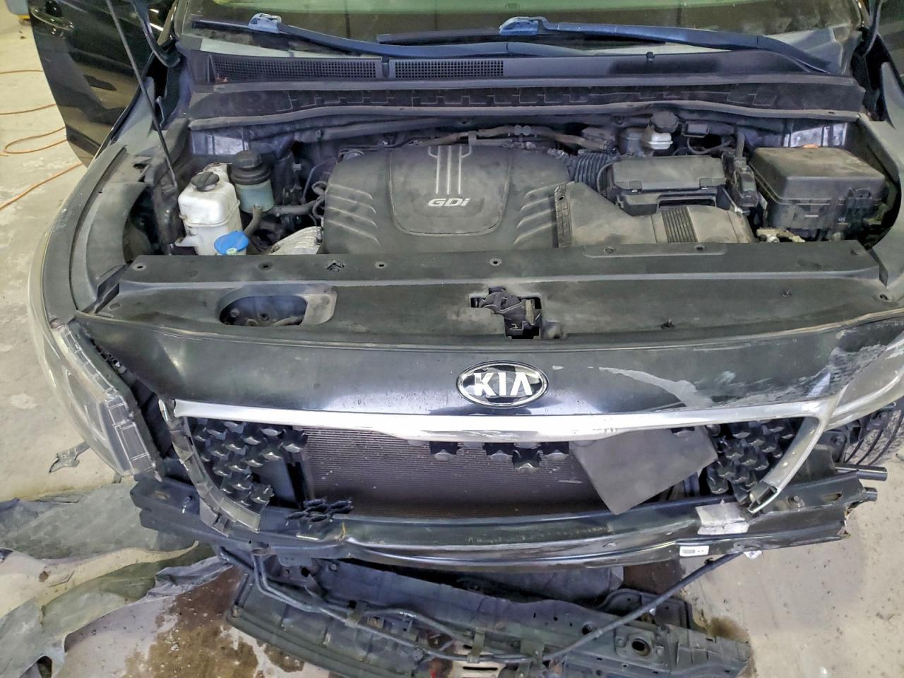 2016 KIA SEDONA