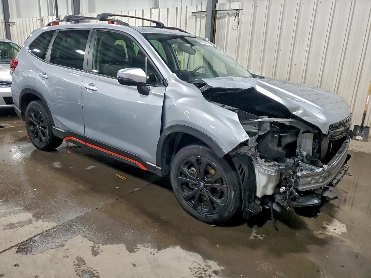 2024 SUBARU FORESTER