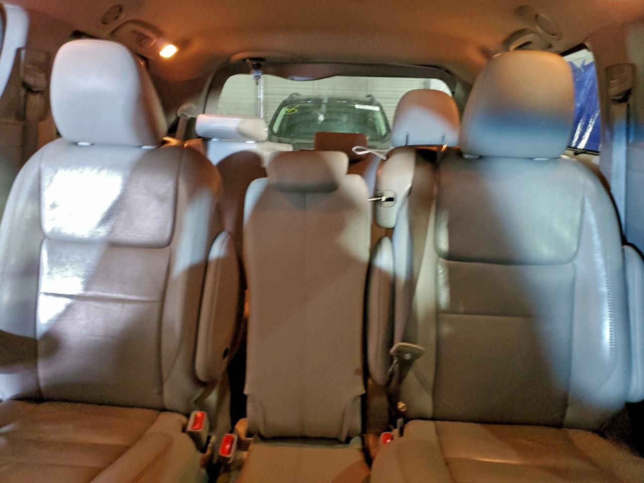 2017 TOYOTA SIENNA