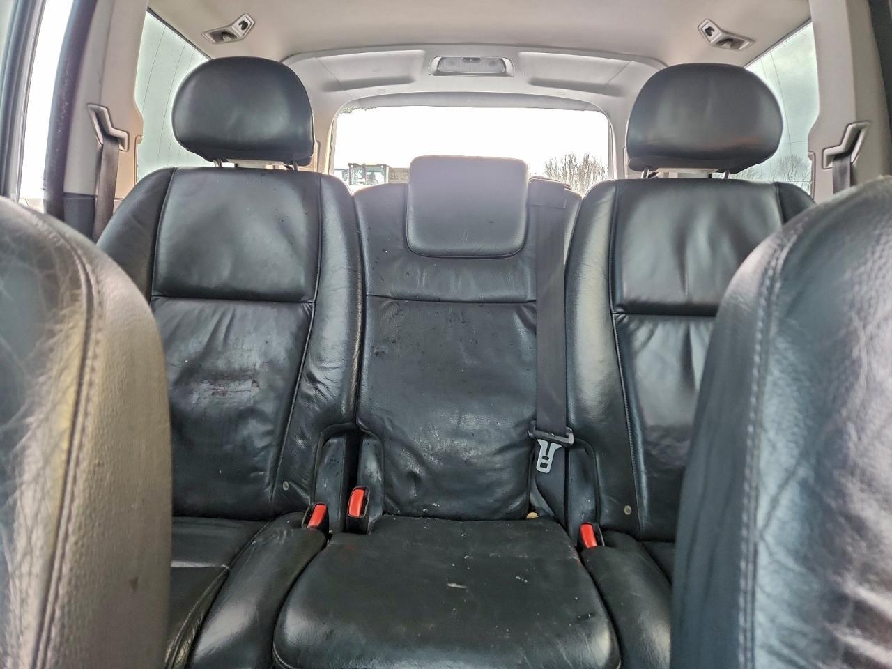 2011 VOLVO XC90