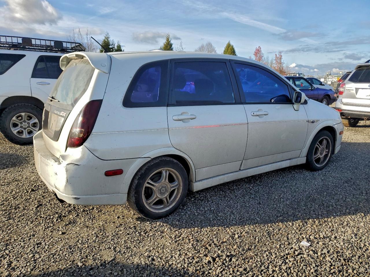 2003 SUZUKI Aerio