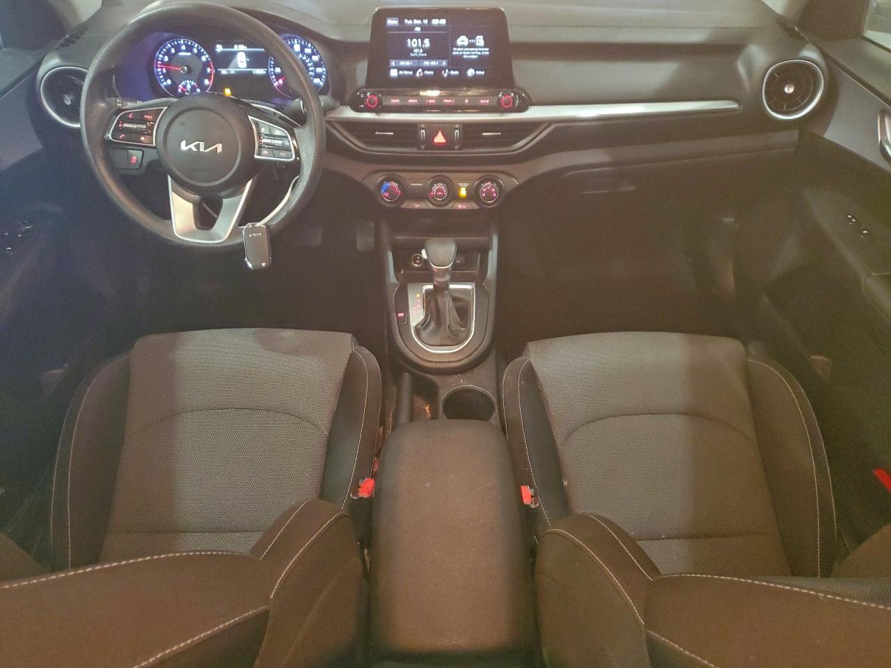 2024 KIA FORTE