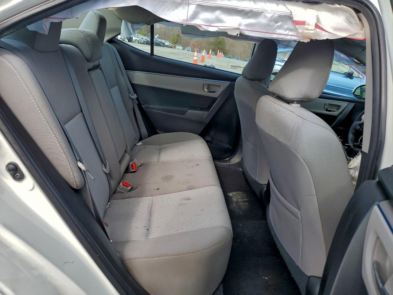 2016 TOYOTA COROLLA