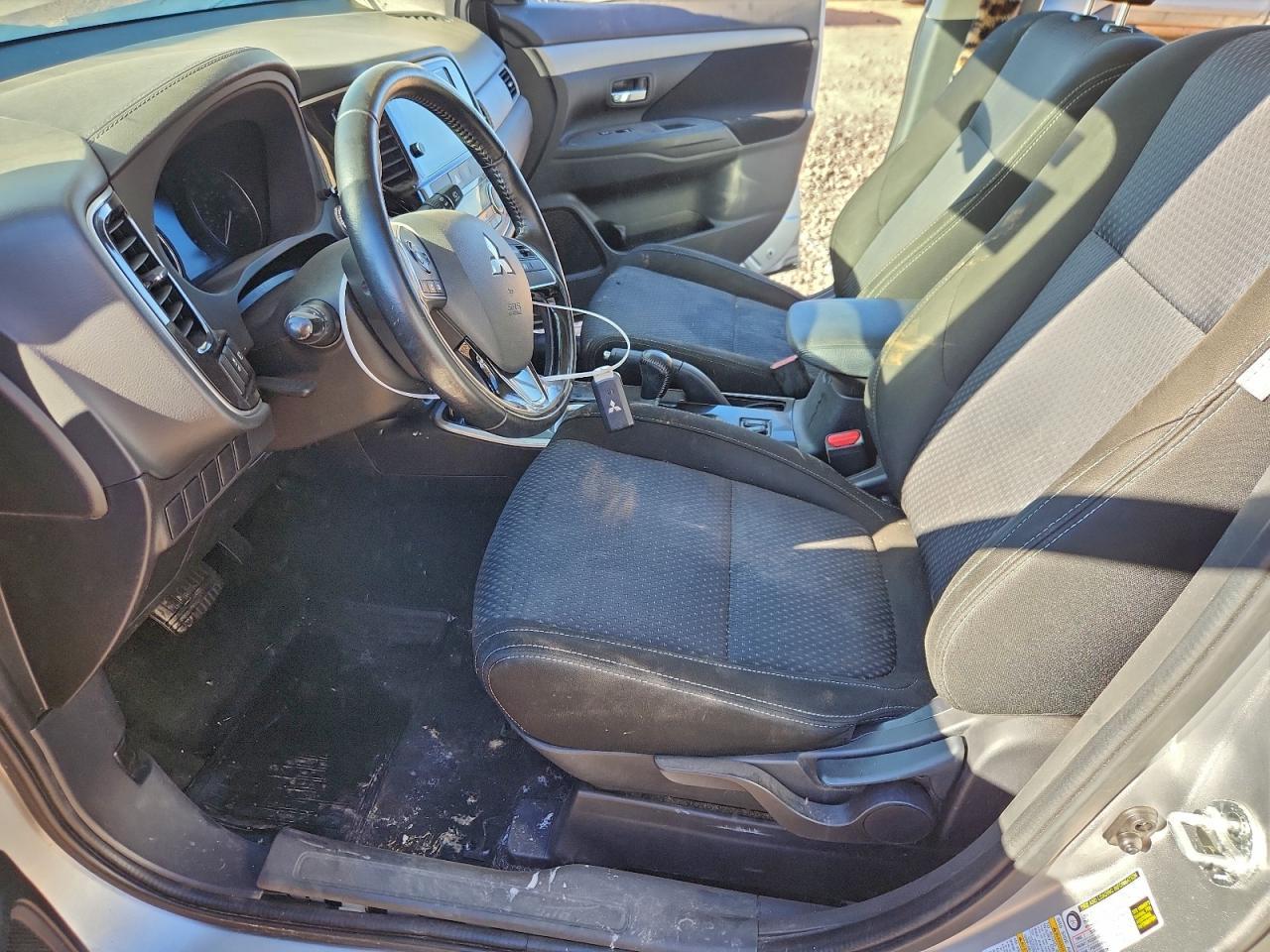 2018 MITSUBISHI outlander