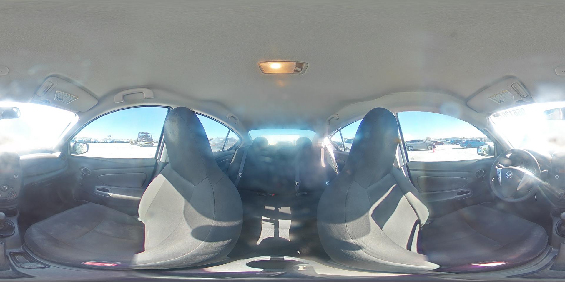 2016 NISSAN VERSA