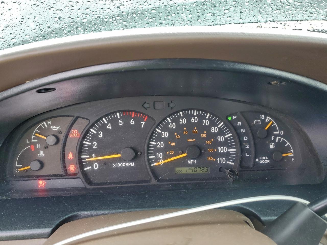 2002 TOYOTA TUNDRA