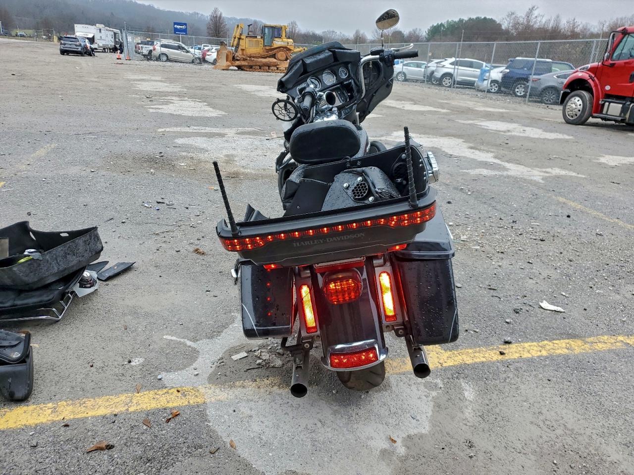 2014 HARLEY-DAVIDSON FLHTK