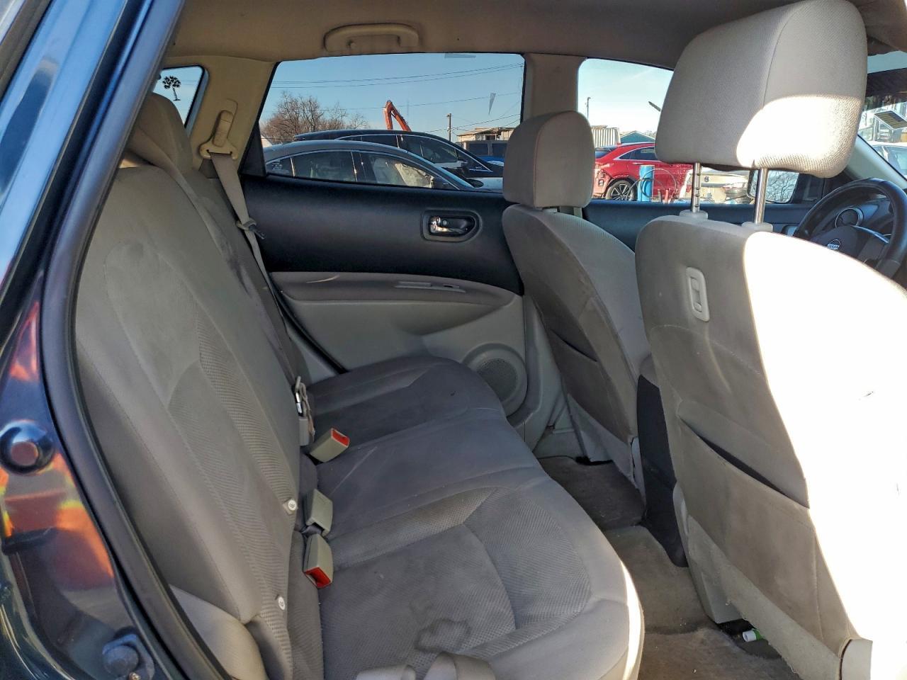 2014 NISSAN ROGUE