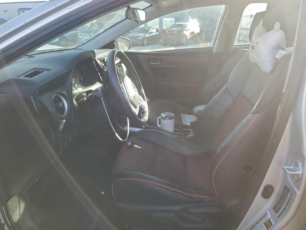 2017 TOYOTA COROLLA