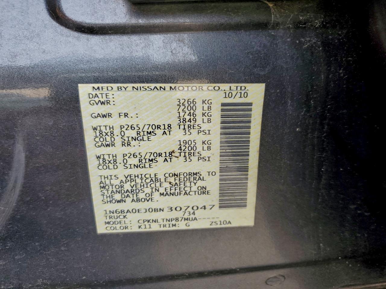 2011 NISSAN Titan