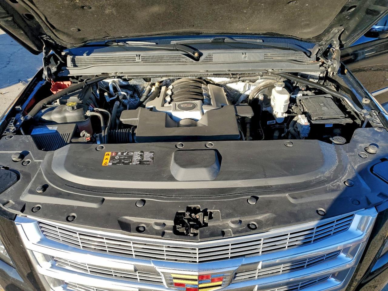 2018 CADILLAC ESCALADE