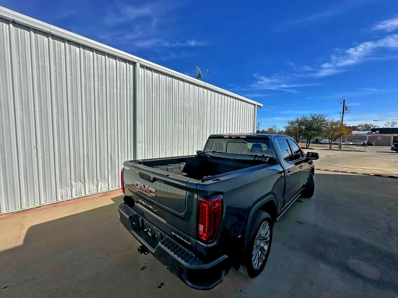 2021 GMC Sierra
