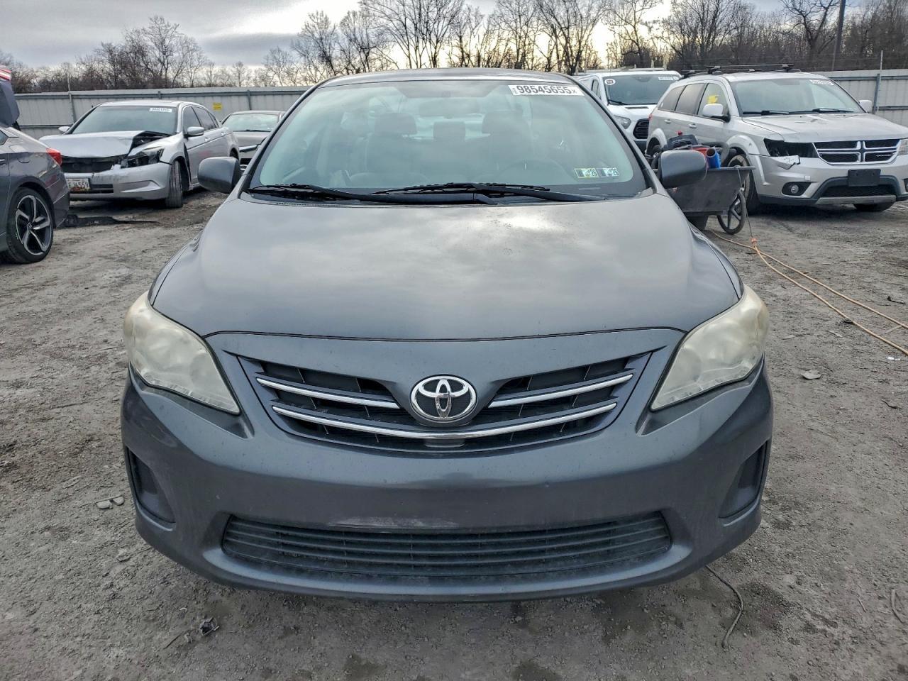 2013 TOYOTA COROLLA