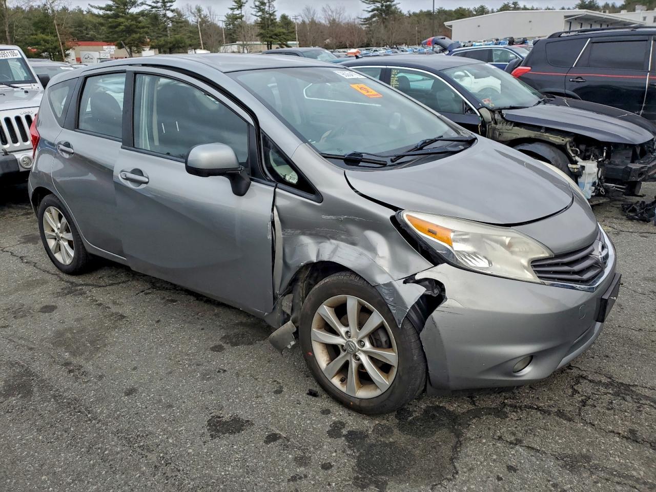 2014 NISSAN Versa Note