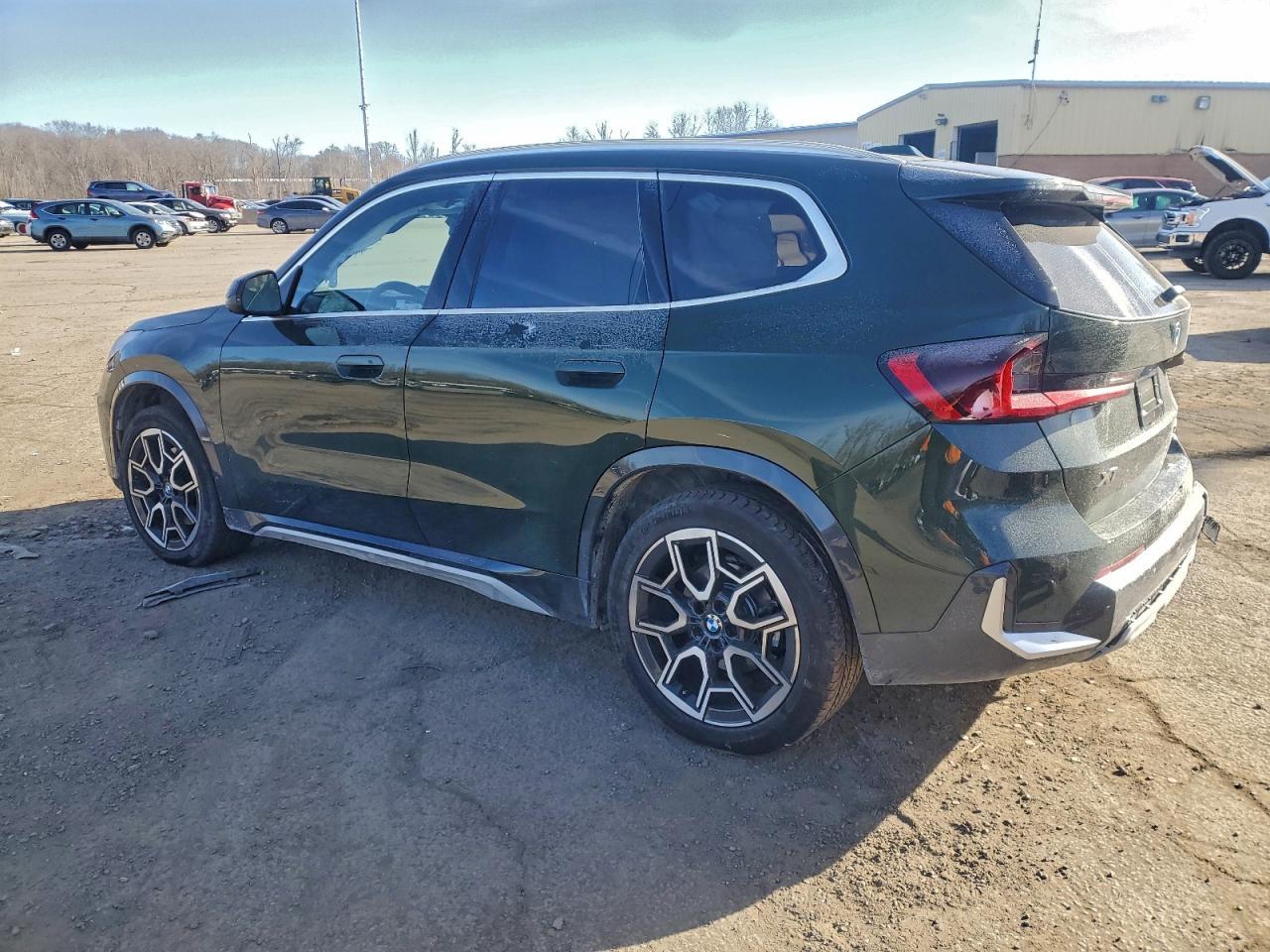 2025 BMW X1