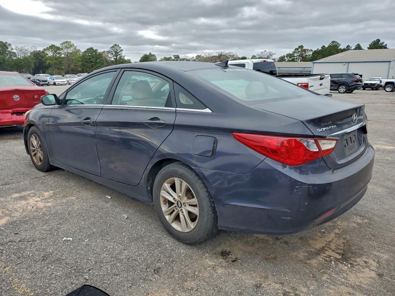 2011 HYUNDAI SONATA