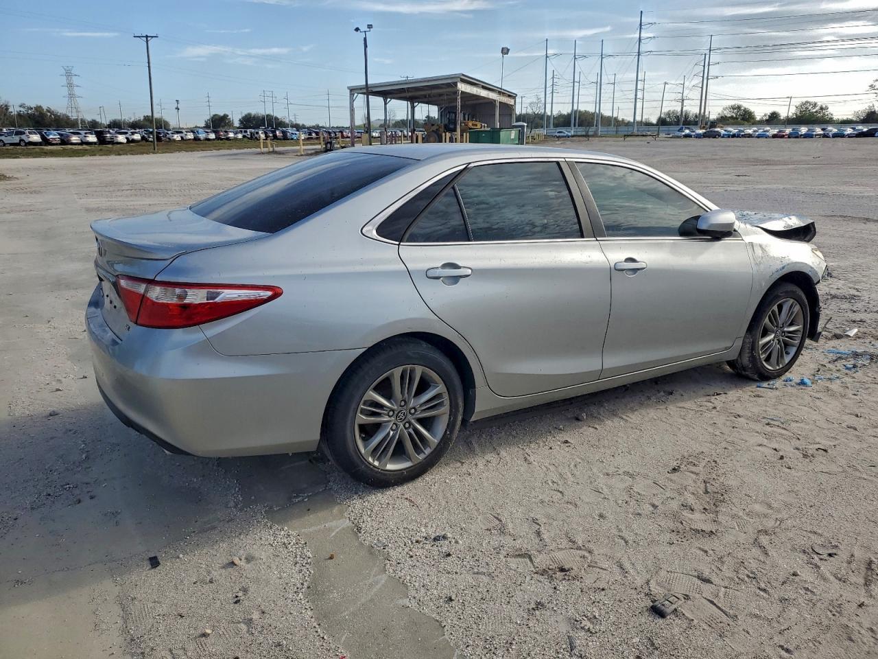 2017 TOYOTA CAMRY