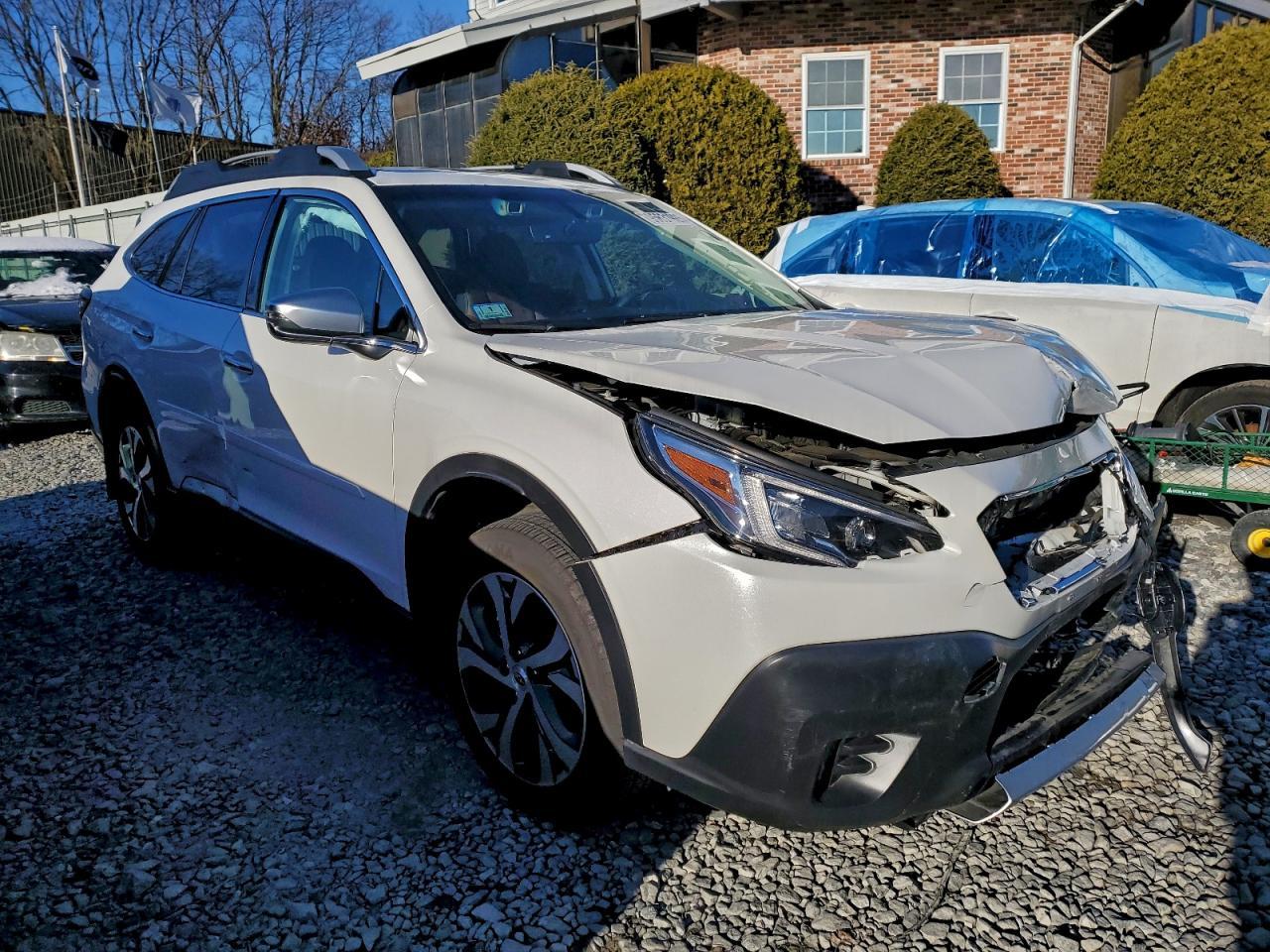 2022 SUBARU Outback