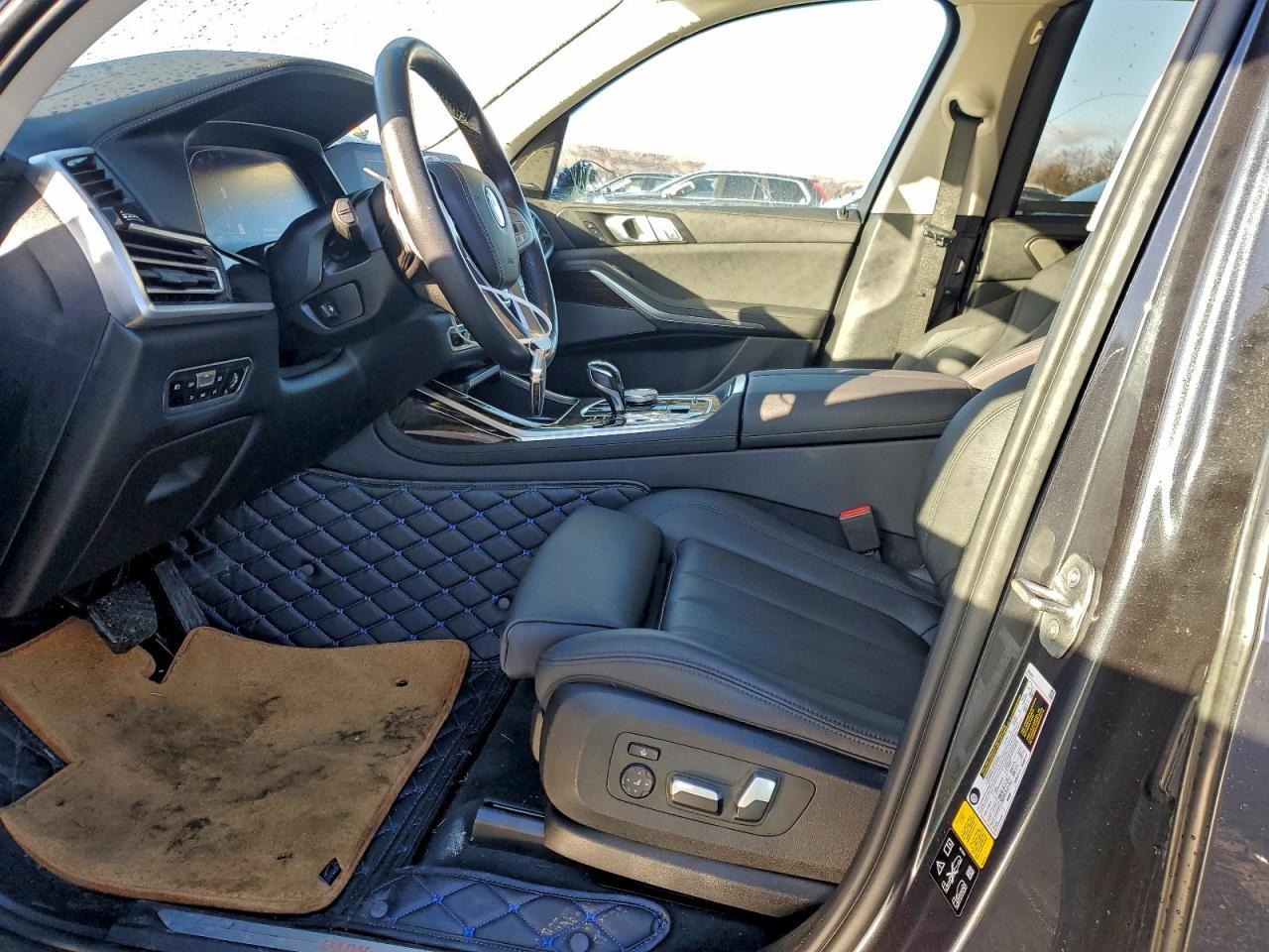 2020 BMW X7